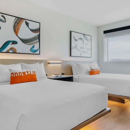 Cambria Hotel Burbank Airport Εξωτερικό φωτογραφία