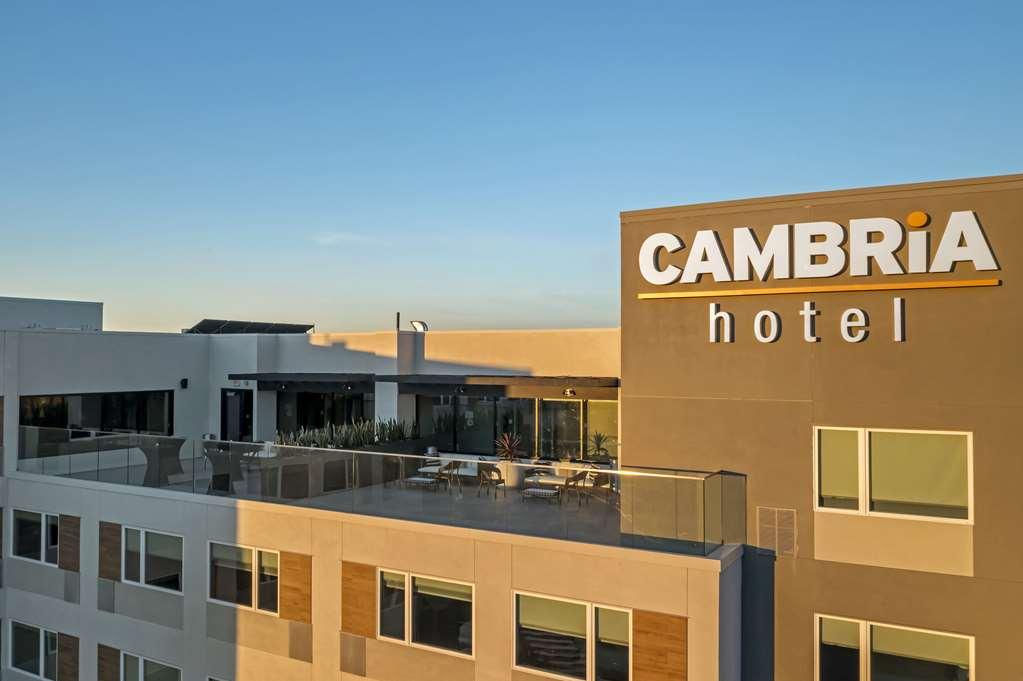 Cambria Hotel Burbank Airport Εξωτερικό φωτογραφία
