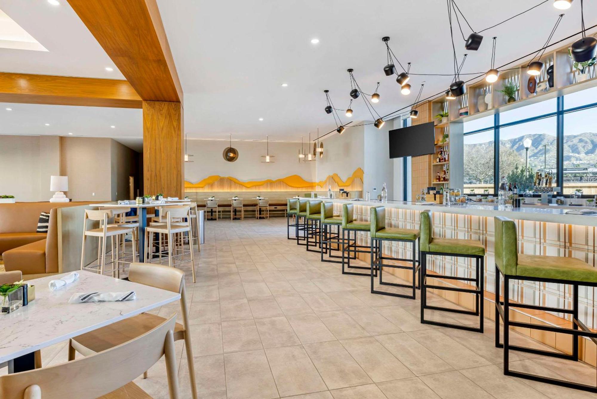 Cambria Hotel Burbank Airport Εξωτερικό φωτογραφία
