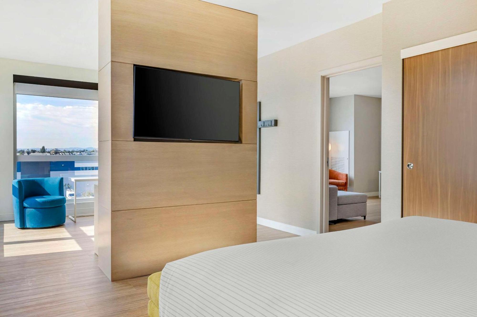 Cambria Hotel Burbank Airport Εξωτερικό φωτογραφία