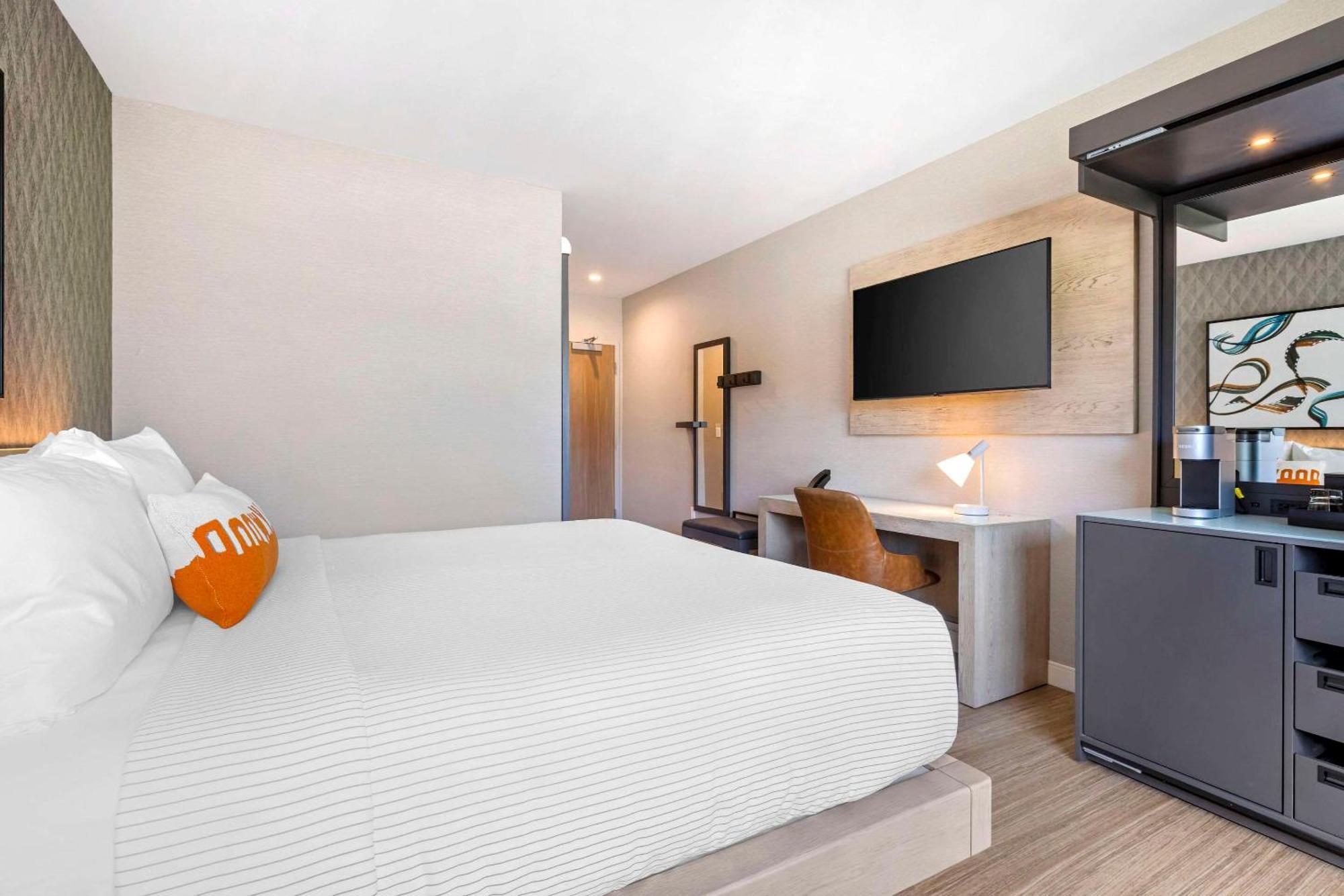 Cambria Hotel Burbank Airport Εξωτερικό φωτογραφία