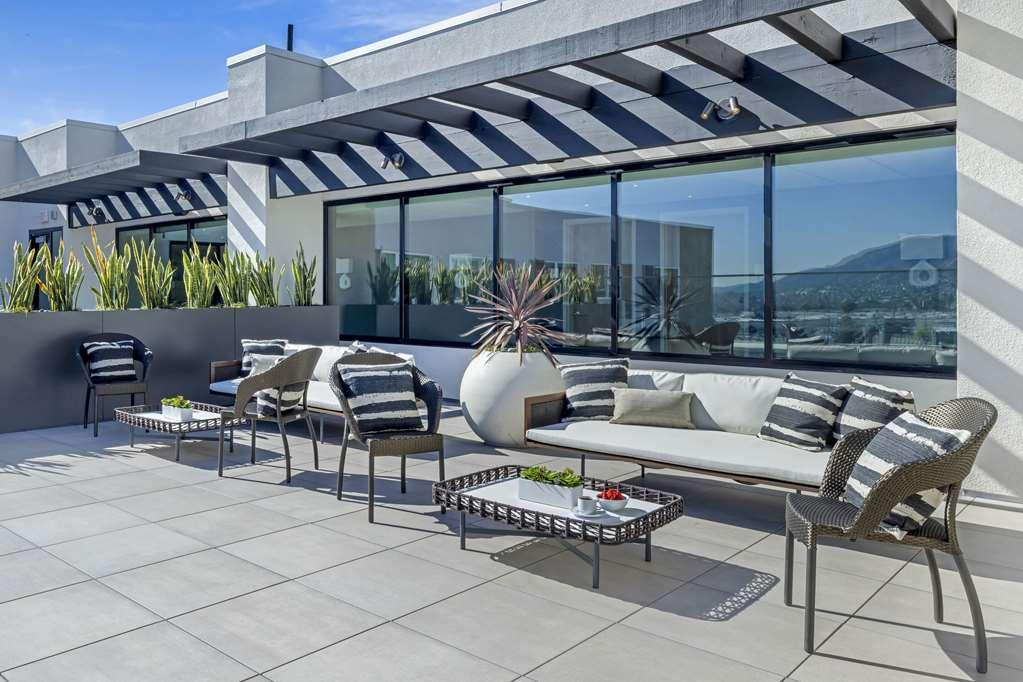 Cambria Hotel Burbank Airport Δωμάτιο φωτογραφία